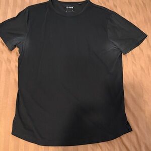 Cuts Clothing Men’s Black AO Curve-Hem Tee